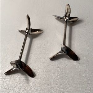 Vintage Dining - Sterling Silver Propeller-Shaped Knife Rests Vintage Dining - Sterling Silver Propeller-Shaped Knife Rests